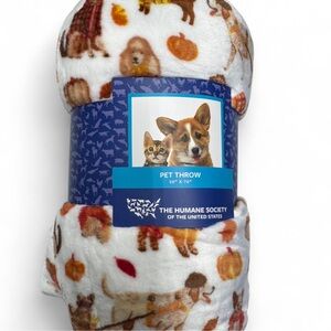 Pet Throw Blanket with Animal Print NWT